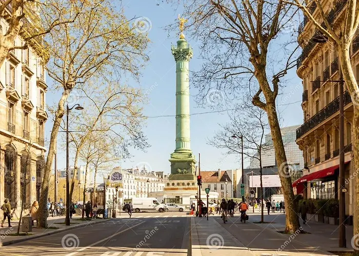 Bastillle Two Bedroom Apartment Paris